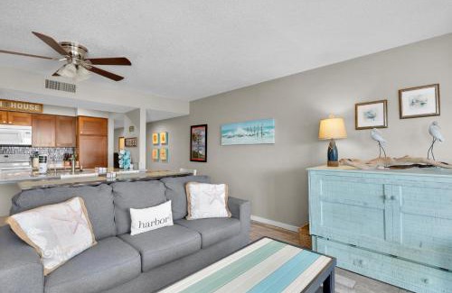 Oceanmarsh Subdivision House | Harbor Island Hideaway - Your Perfect Escape