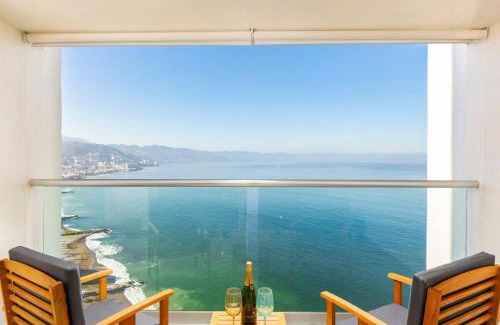 Las Glorias Apartment | Harbor NT2505 by Moikkarentals