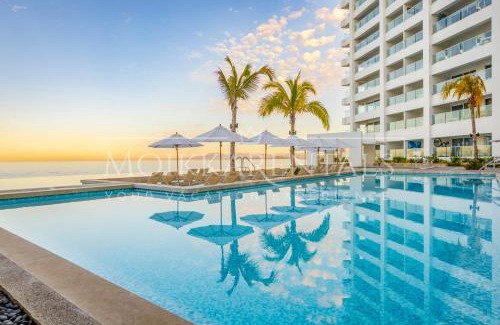 Las Glorias Apartment | Harbor NT2505 by Moikkarentals