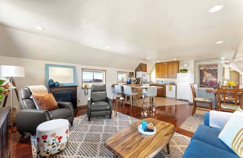 Port Angeles Apartment | Harbor View Hideaway