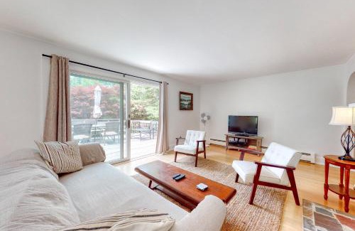 Boothbay Harbor House | Harbor View Retreat