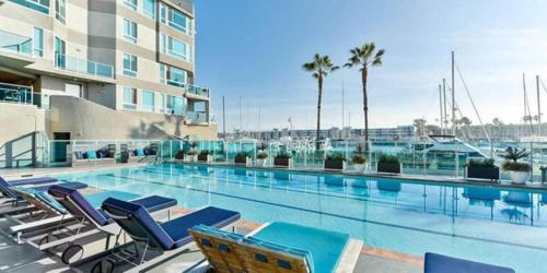 Marina del Rey Apartment | Harbor Views Retreat By Venice Beach In Marina DR