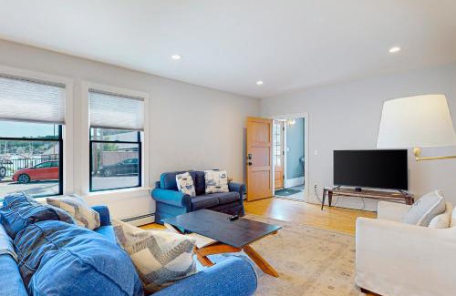 Camden House | Harborwalk Lower and Upper