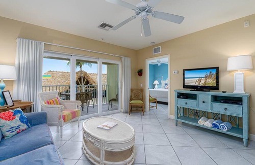 Fort Myers Beach Apartment | Harbour House at the Inn 203