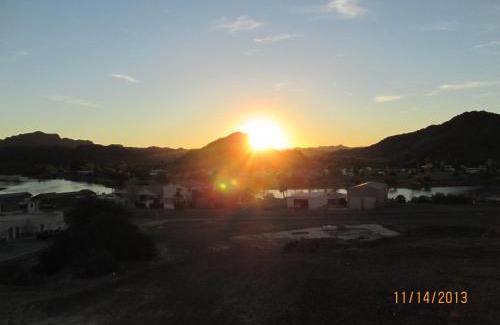 Parker Strip Hotel | Harbour Inn