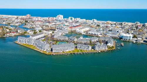 Ocean City House | Harbour Island 21C townhouse