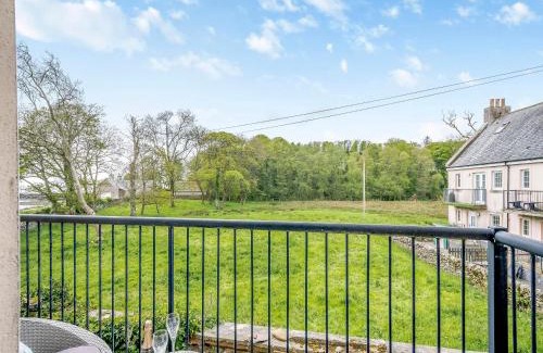 Garlieston House | Harbour Retreat