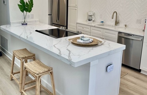 Sea Pines Condo | Harbour Town Villa- Immaculate and Spacious