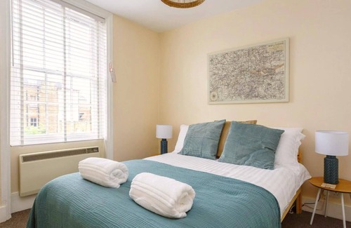 Margate Old Town House | Harbour View - Margate Old Town