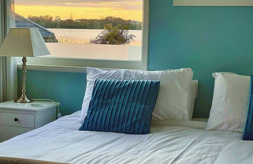 Tauranga Hotel | Harbour View Motel and Water Front Apartments