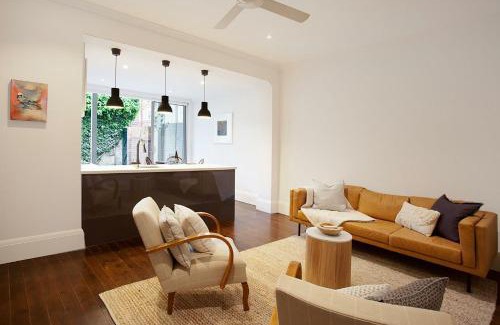 Double Bay Apartment | Harbourside Hideaway Double Bay Isyd