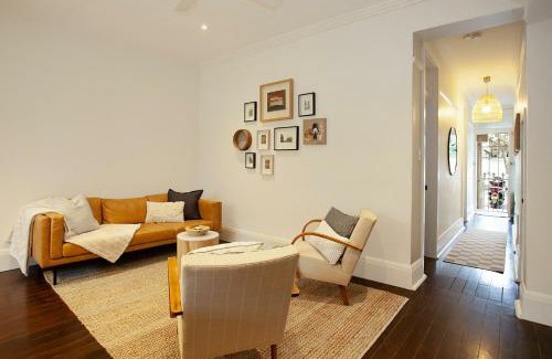 Double Bay Apartment | Harbourside Hideaway Double Bay Isyd
