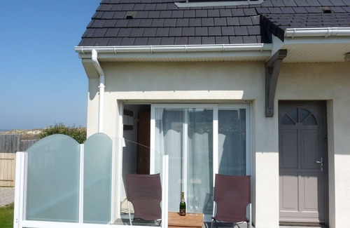 Hardelot-Plage House | HARDELOT - Quiet villa with sea view (150 m from the beach - 2 mins walk)