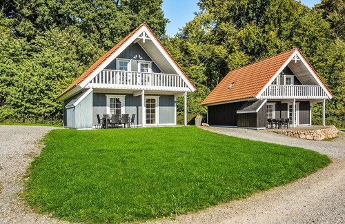 Grasten House | "Hardine" - 100m to the fjord by Interhome