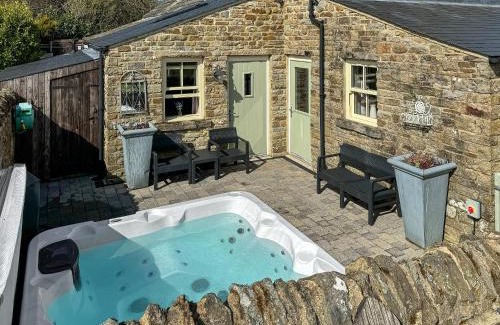 Eastgate House | Hare Cottage
