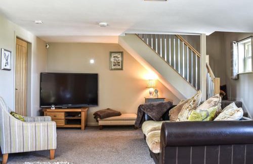 Eastgate House | Hare Cottage