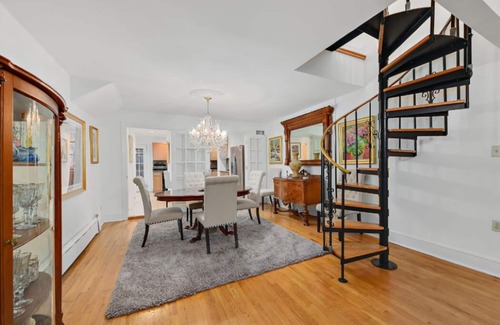 Harlem House | Harlem Gem apartment