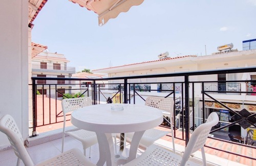 Haniotis Apartment | Harmony Apartment 3 by RentalsPro