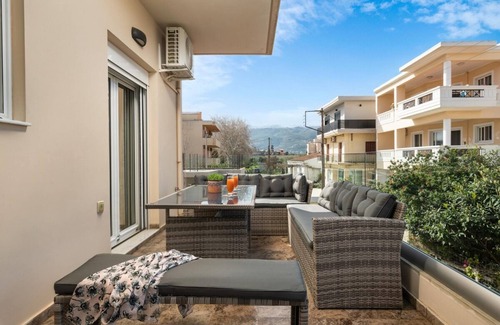 Chania Town Apartment | Harmony Apartment in Chania