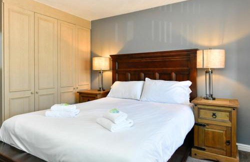Ely House | Harmony Retreat