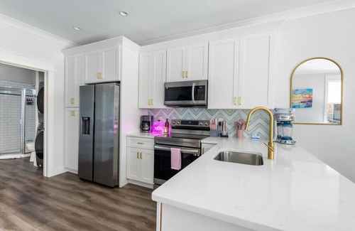 Wilmington Historic District Boat Rental | Harmony @ The Cove Riverwalk Villas