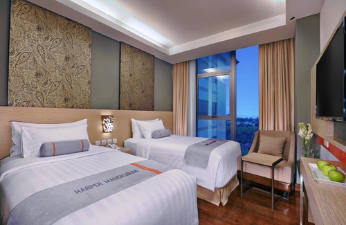 Central Yogyakarta Hotel | Harper Malioboro Yogyakarta by ASTON