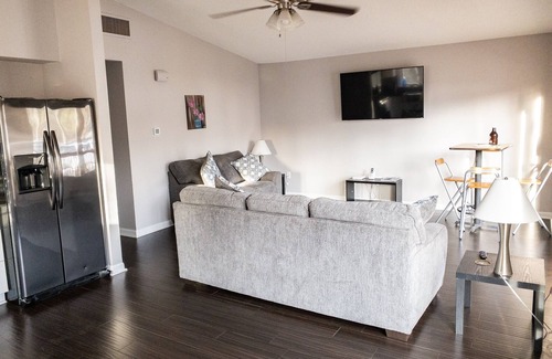 Millville House | Harpers Ferry Mountain Retreat - 3 Bedroom Near Wineries w/Laundry & Fire Pit