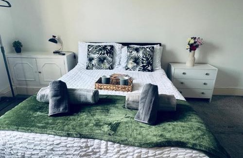 Stainburn House | Harrington House - 6 Bedrooms - Sleeps 15