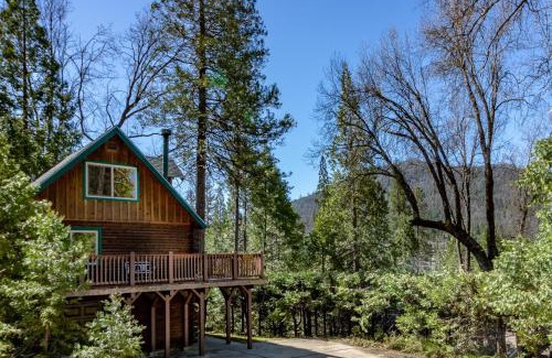 Bass Lake House | Harris Lakeview Cabin