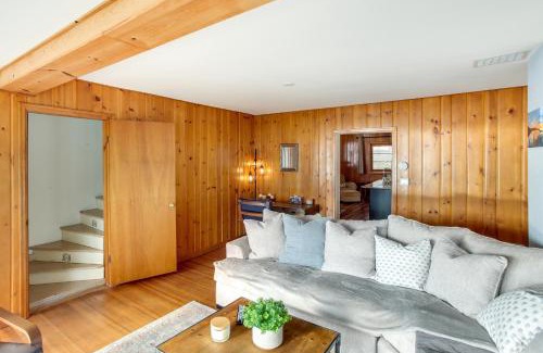 Harrison House | Harrison Getaway with Deck and Lake Views!