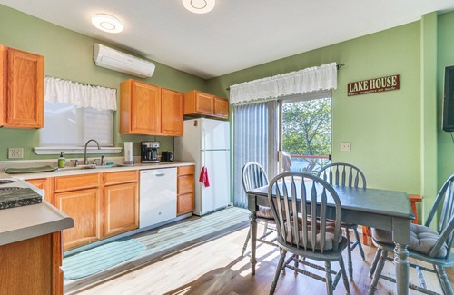 Harrison House | Harrison Home w/Grill & Lake Views: Walk to Town!
