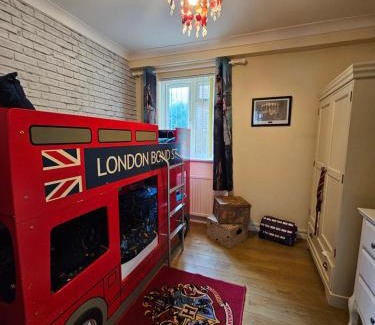 Leavesden Apartment | Harry Potter Hogwarts apartment
