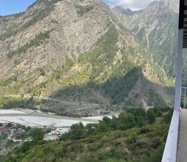 Yamunotri Hotel | Harsil Heights