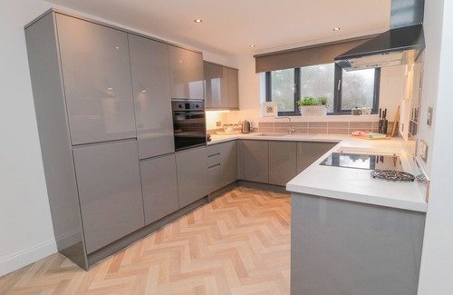 Berwick-upon-Tweed House | HARVEST COTTAGE 1, pet friendly, character holiday cottage in Lowick
