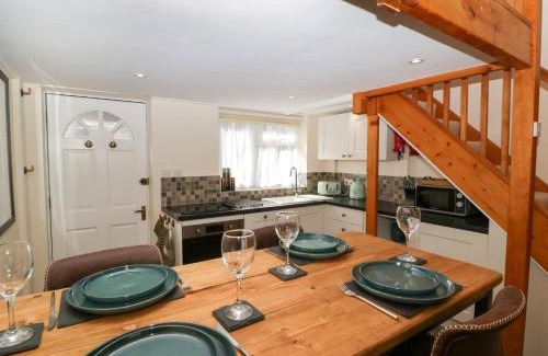 Hay-on-Wye House | Harvest Moon Cottage