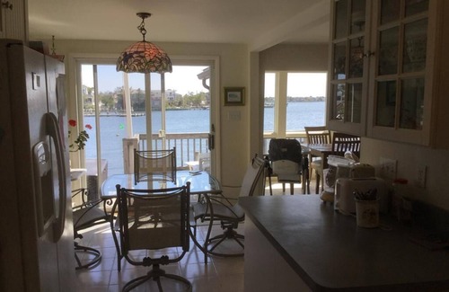 Harvey Cedars House | HARVEY CEDARS BAYFRONT VACATION HOME!
