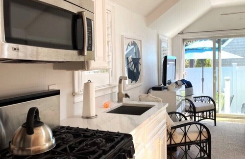 Harwich Port Cottage | Harwich Port Cottage, Ideal for Wychmere Beach Club Wedding