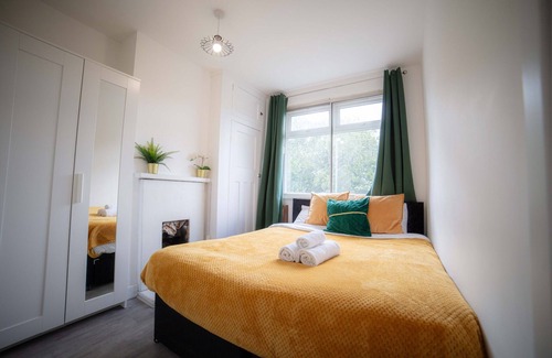 Hatfield House | Hatfield Serviced Accomodation