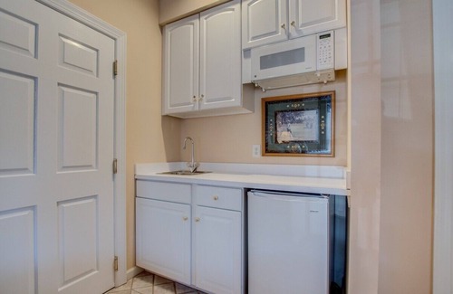 Chapel Hill House | Hatteras-A at the Governor's Club