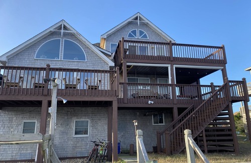 Brigands' Bay House | Hatteras Island Getaway on the Sound front