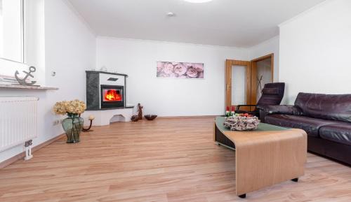 Koserow Apartment | Haus 5 Elemente- Fewo Erde mit Terrasse und Bio-Kamin