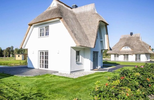 Fuhlendorf House | Haus an der Bodden-Lagune mit Sauna