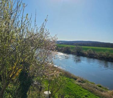 Brevorde Apartment | Haus an der Weser Ferienwohnung