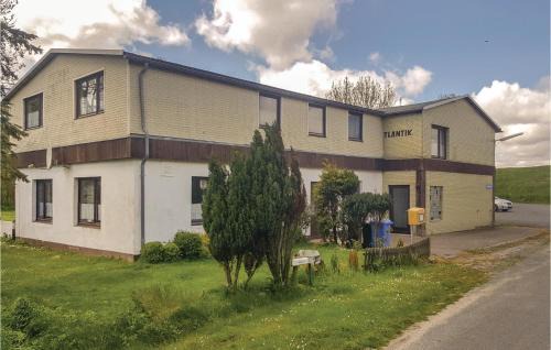 Hedwigenkoog Apartment | Haus Atlantik Bei Büsum