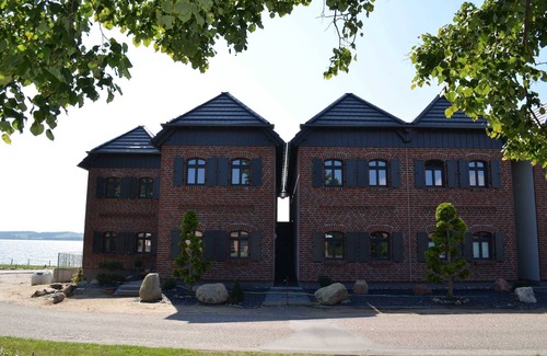 Middelhagen Apartment | Haus Besch - Apartment DYNE 33 - DYNE 33: 70m², 3-room, 4 pers., balcony,