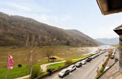 Ediger Apartment | Haus Blaue Traube mit moselblick