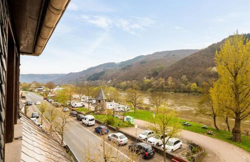 Ediger Apartment | Haus Blaue Traube mit moselblick
