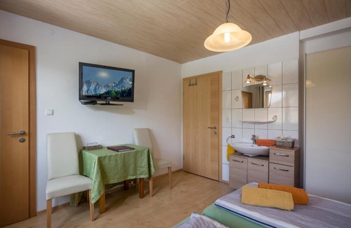 Hinterthiersee House | Haus Enzian