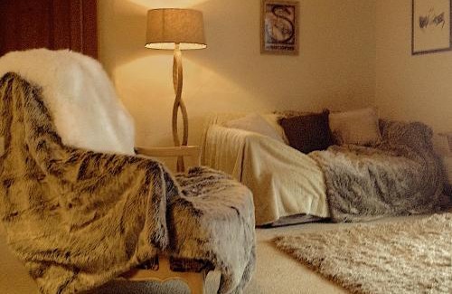 Klosters Dorf Apartment | Haus Fless 7