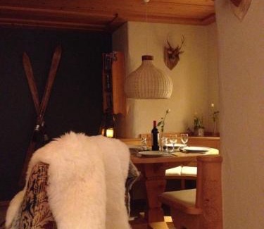 Klosters Dorf Apartment | Haus Fless 7